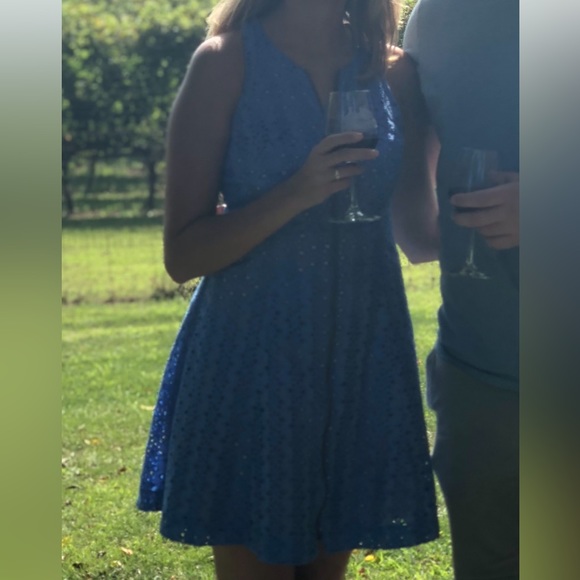 Venus Sleeveless Blue Eyelet Dress - Picture 6 of 9